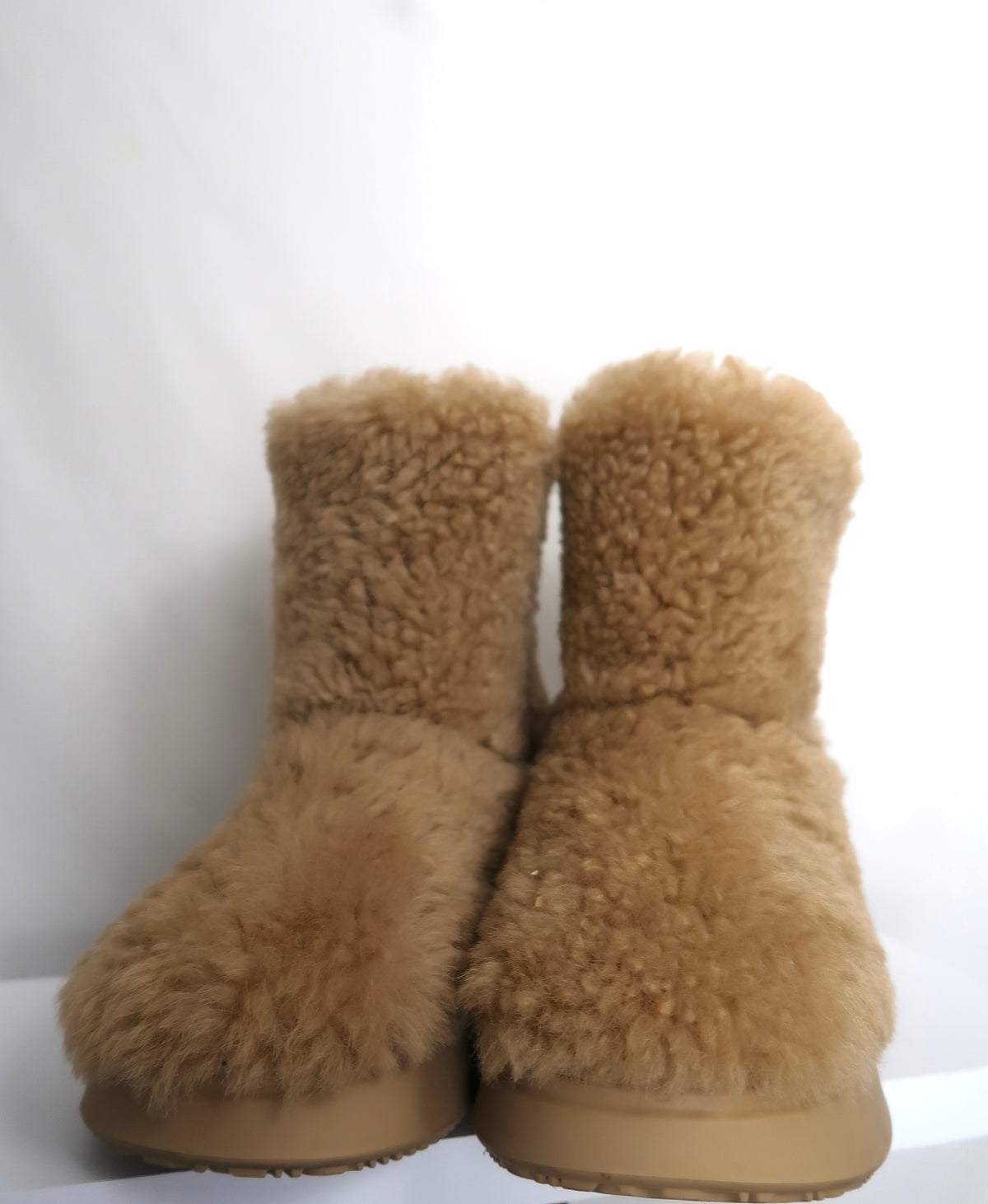 Loewe Men's Brown Shearling Wedge Boots - Zeeo